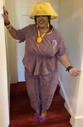 Customer photo review of Plus Size Women Vintage Solid Linen Cotton Shirt+Pants