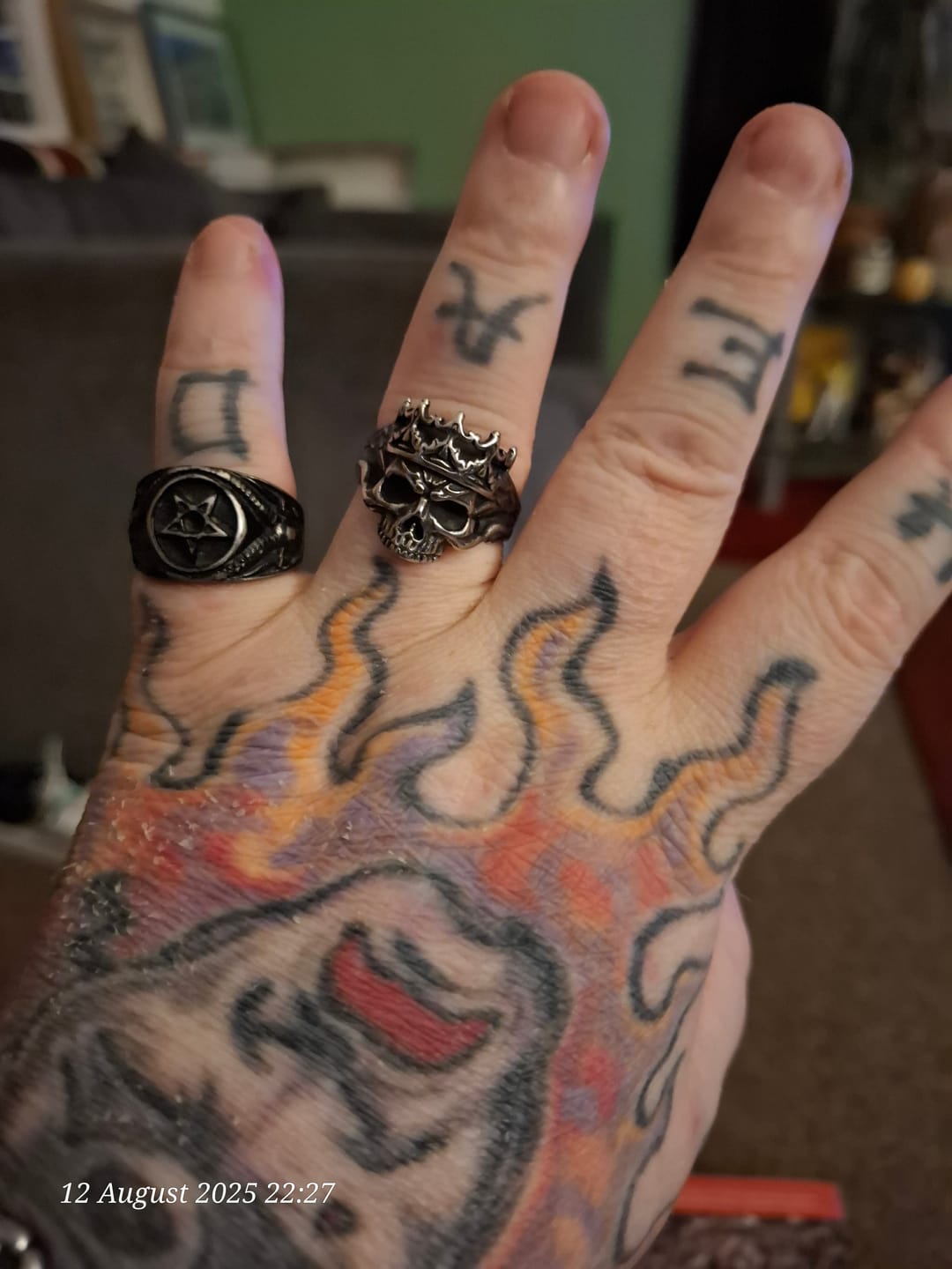 Customer photo review of KING OF SKULLS.