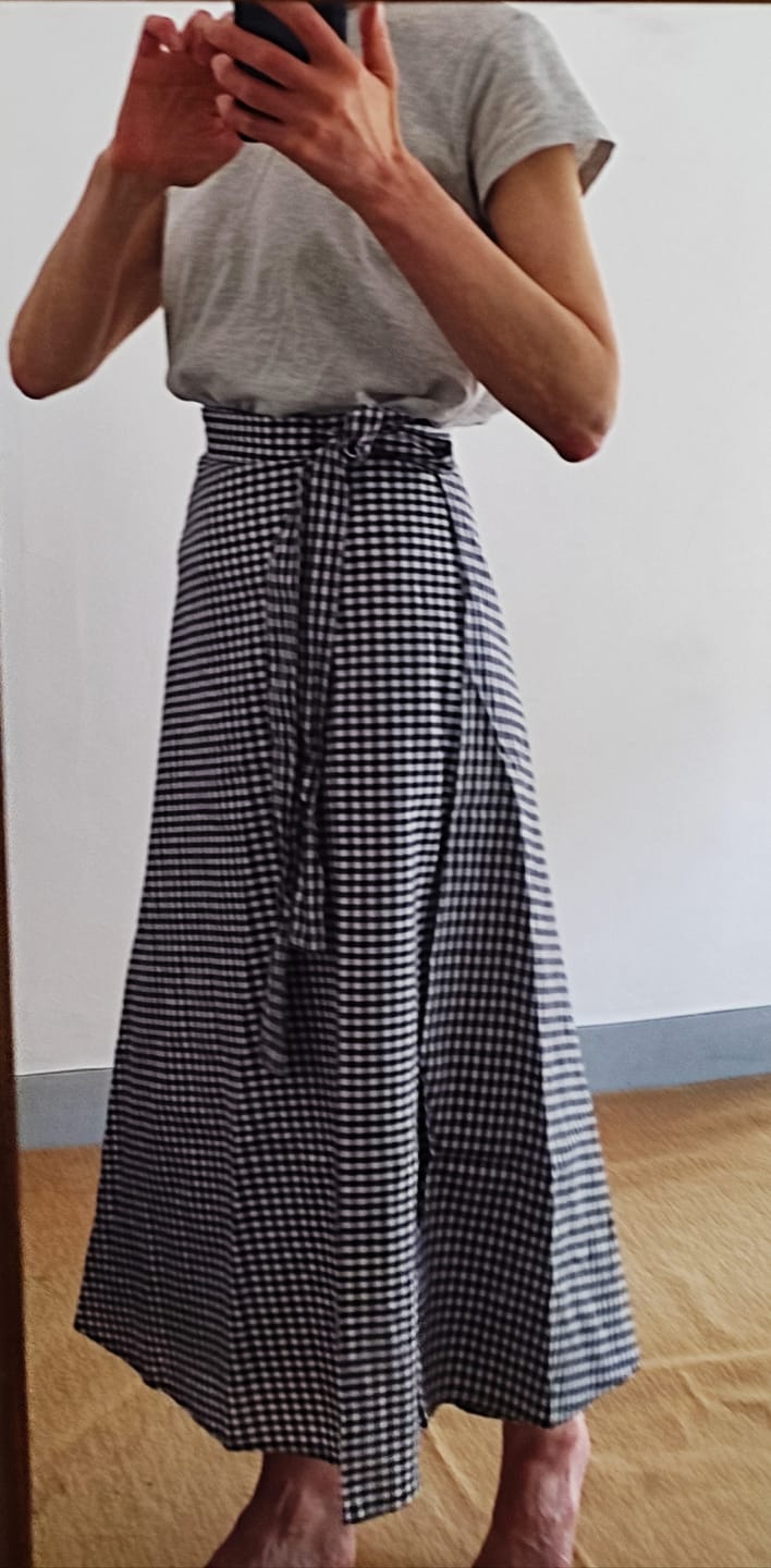 Customer photo review of Jupe portefeuille Marie vichy marine