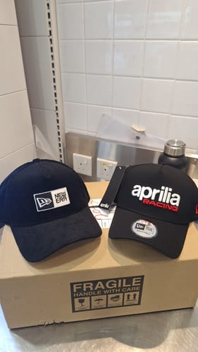 Customer photo review of 9FORTY A-Frame Corduroy Black Snapback