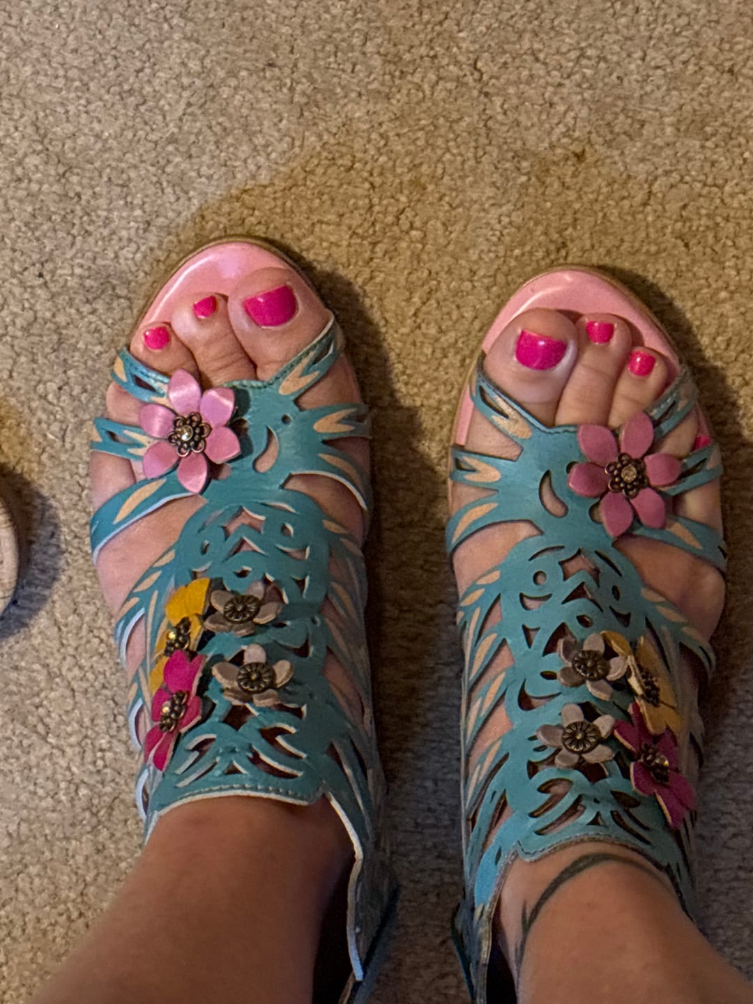 Customer photo review of Blooming Vine Romantic Cutout Sandals