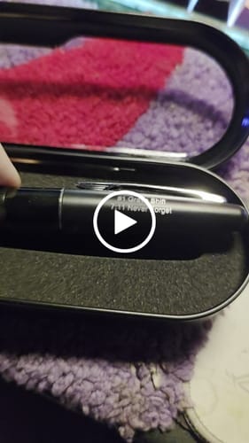 Customer video review of Pilot Metropolitan (MR) Ballpoint Pen - Black Lacquer with Silver Trim