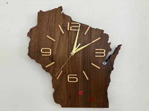 Customer photo review of 14.0x13.0" State Of Wisconsin Acrylic Router Template