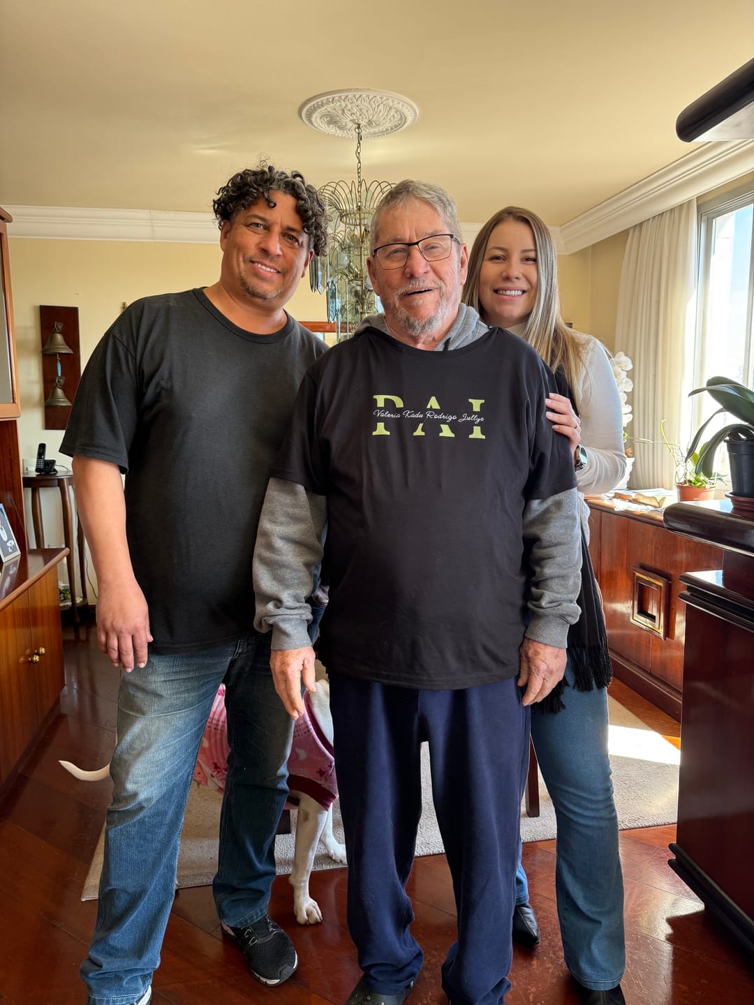Customer photo review of Camiseta Personalizada MÃE / PAI E FILHOS - Algodão Peruano