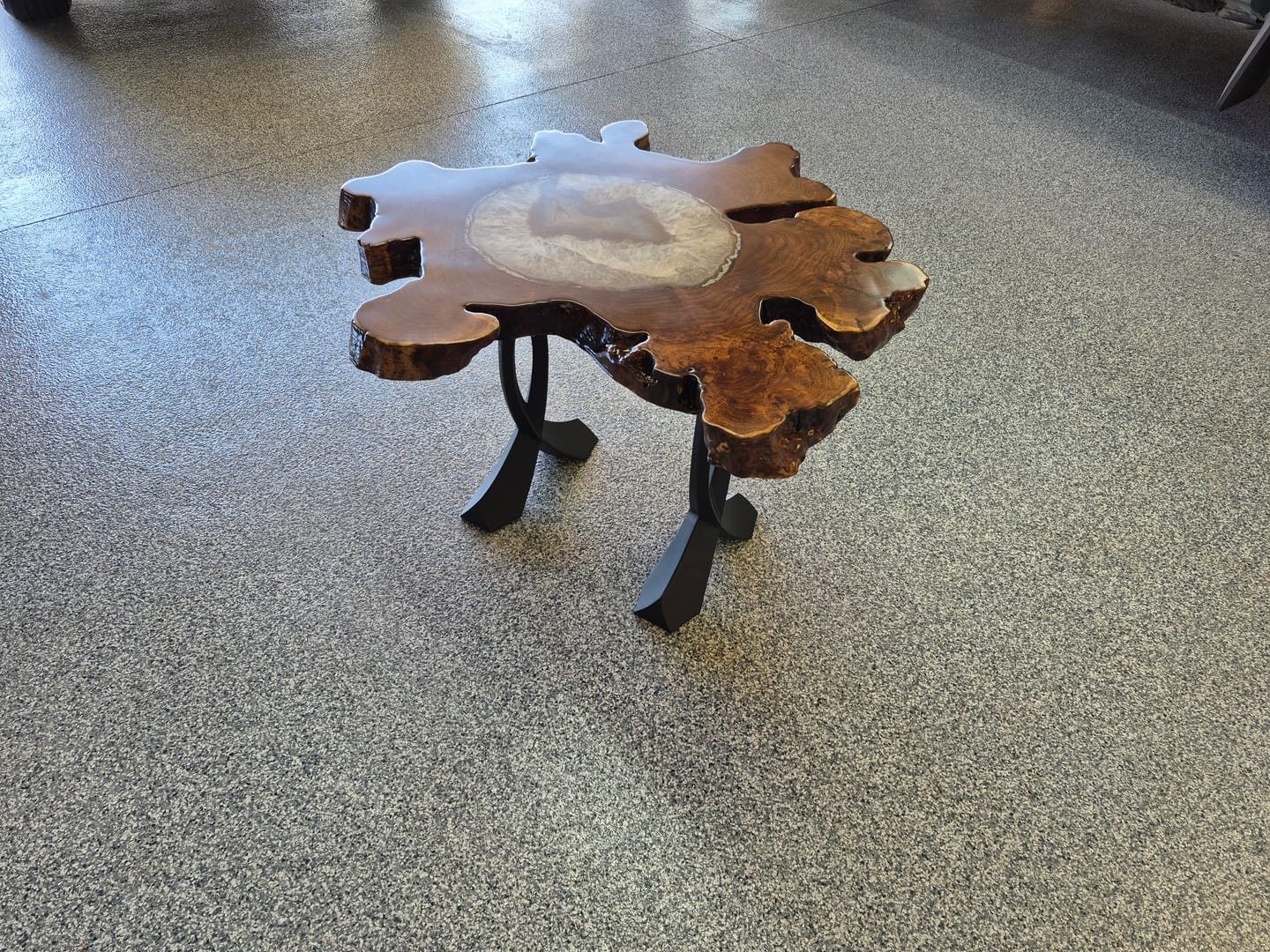 Customer photo review of End Table Legs 219 Curva 20H Mid-Century Modern Style