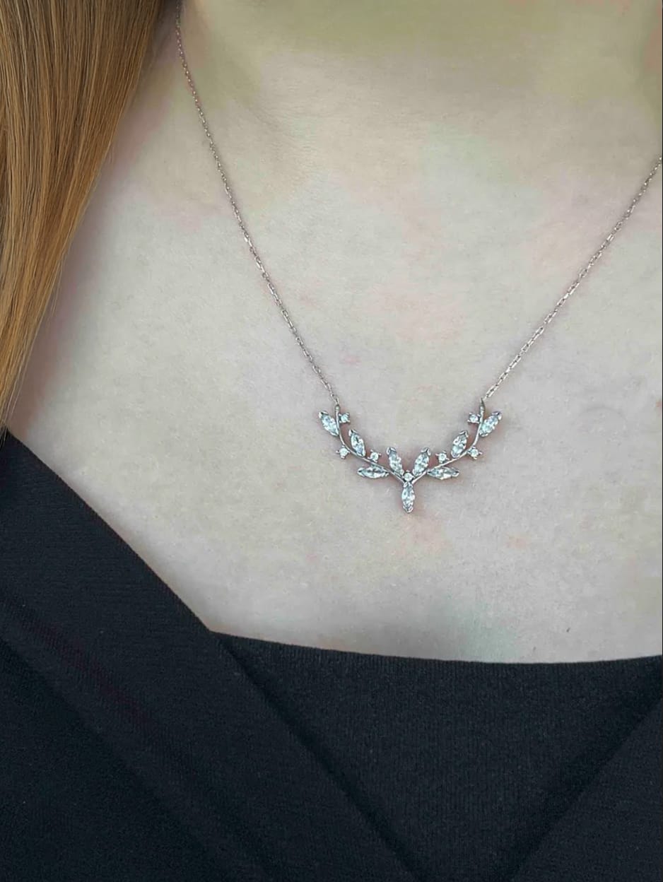 Customer photo review of 925 Sterling Silver Rhodium Plated Elegant Zircon Necklace