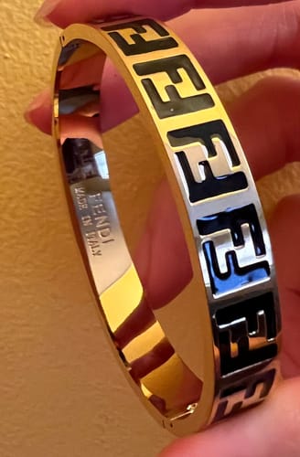 Customer photo review of Flora Gold Bracelet