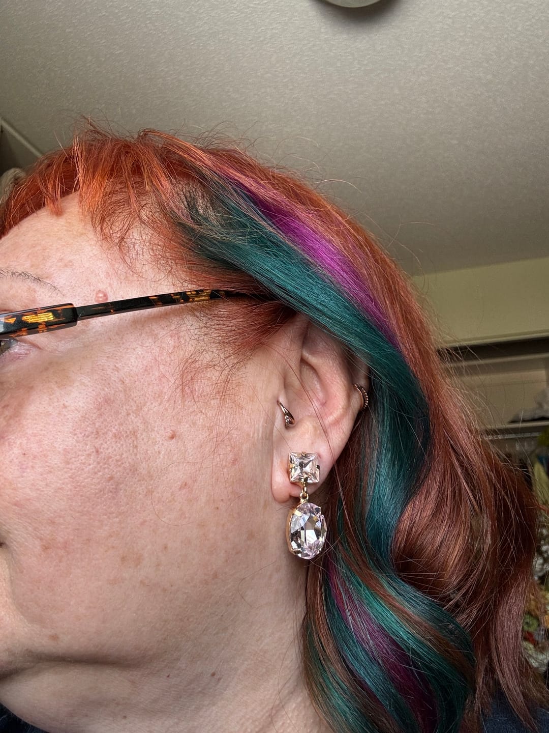 Customer photo review of Oval Glow Earrings