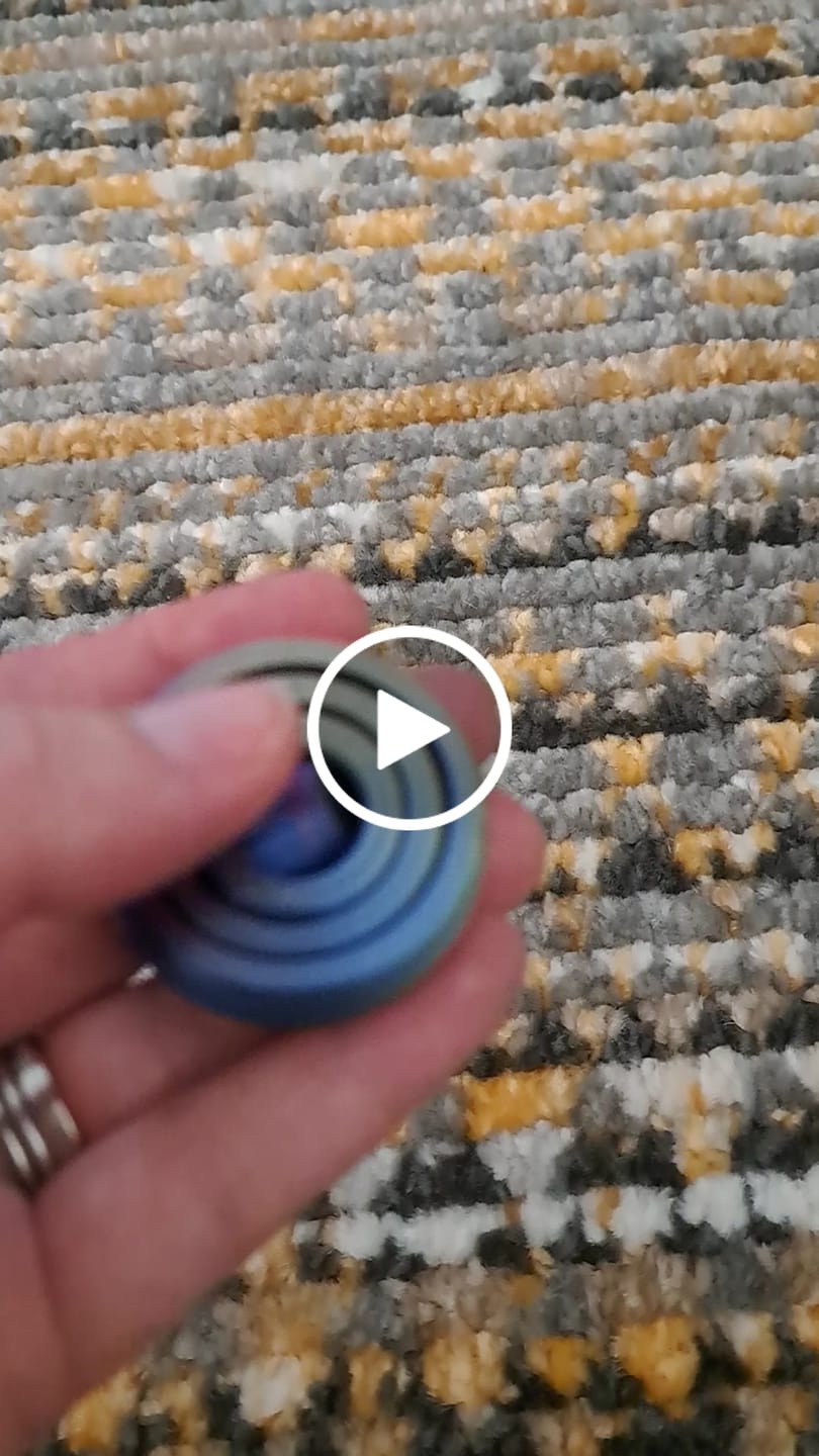Customer video review of Mini Fidget Spinner