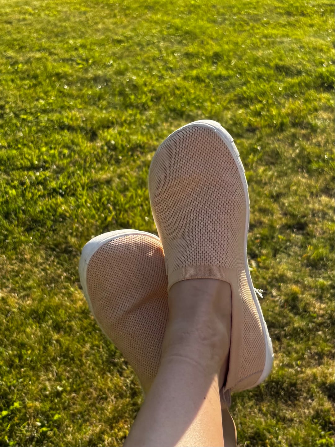 Customer photo review of Vaistoa Lempeä 2 | Knitted Barefoot Slip-ons