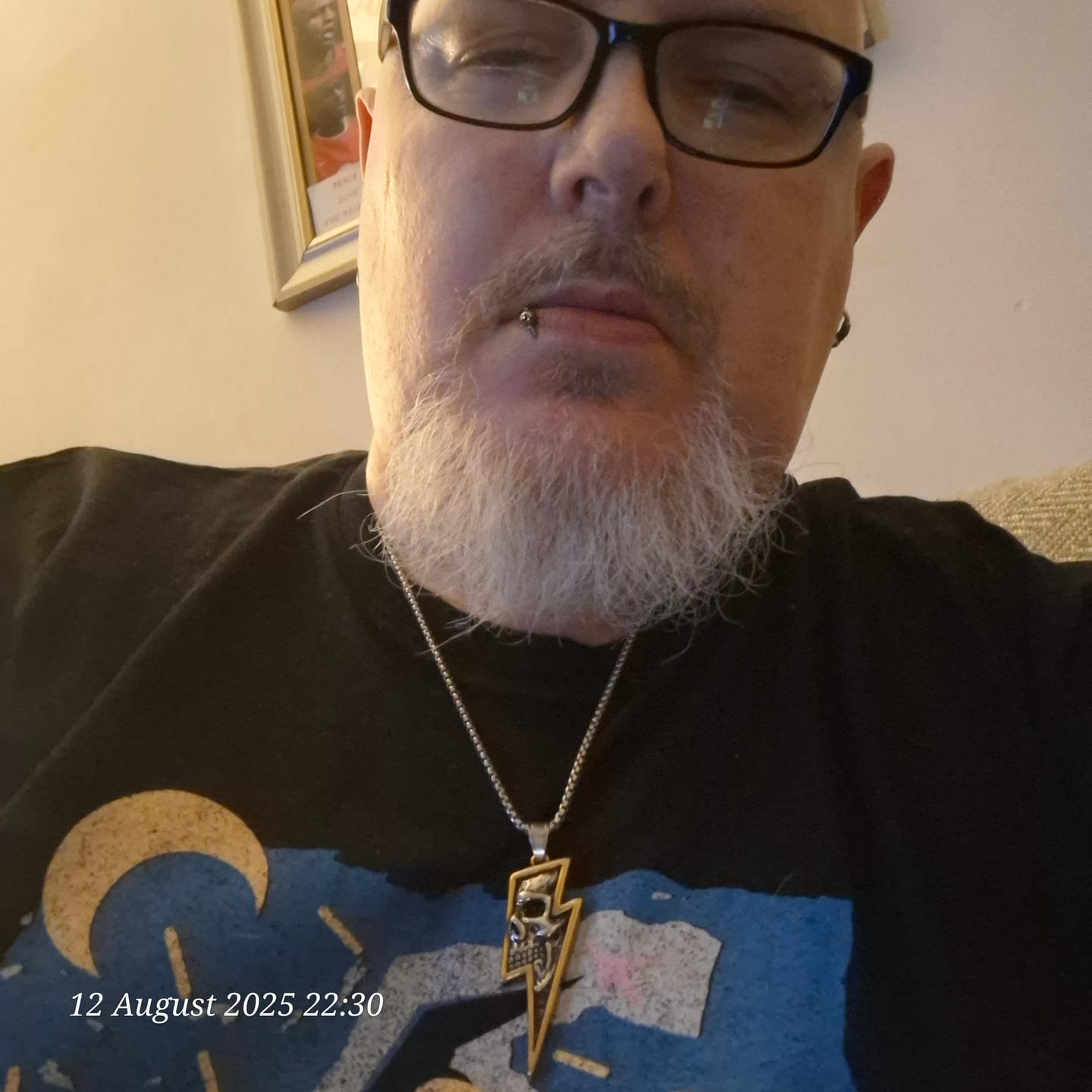 Customer photo review of LIGHTNING. - GOLD
