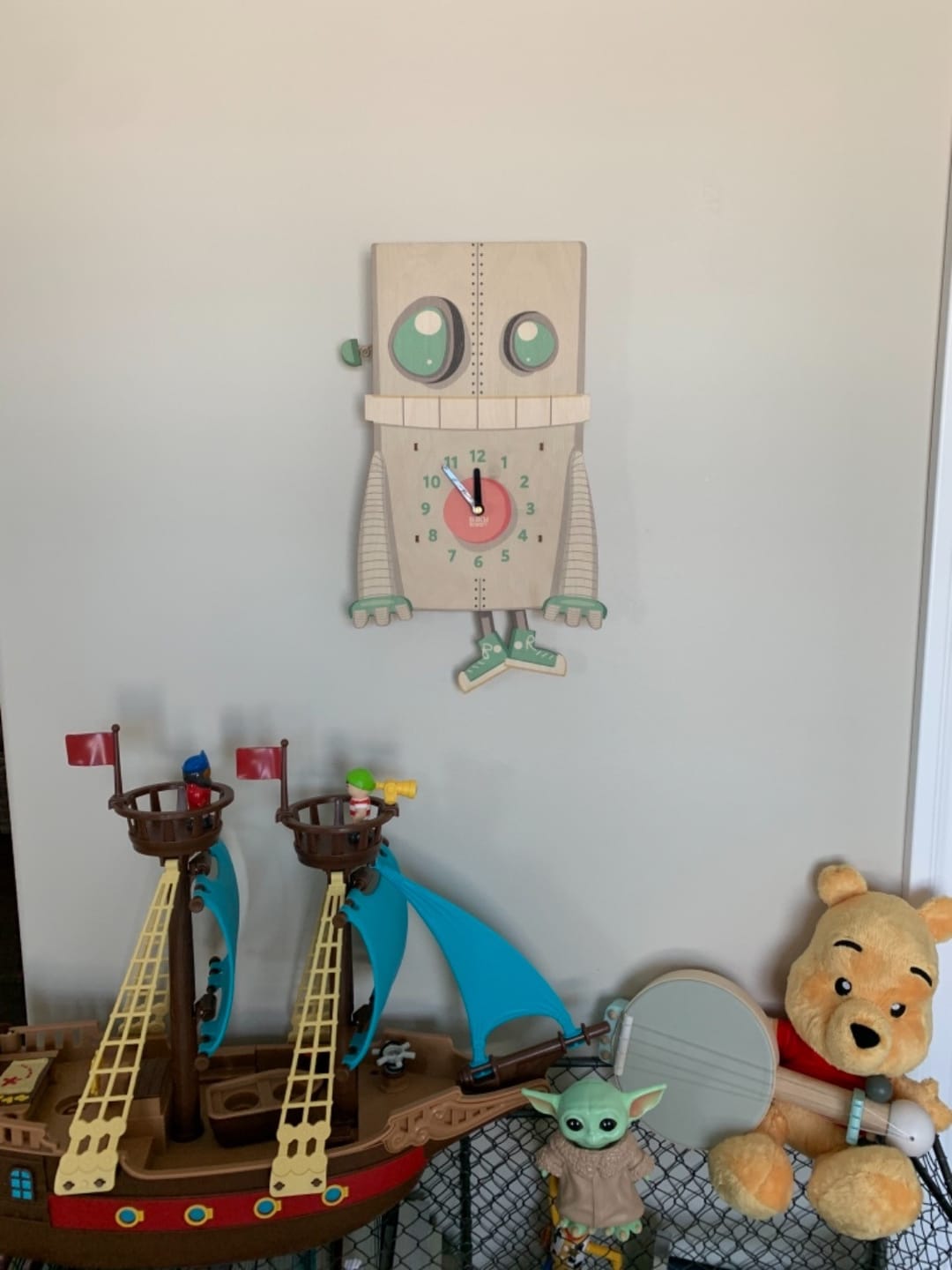 Customer photo review of Chuck the Robot Pendulum Clock