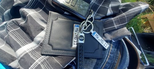 Customer photo review of Kennzeichen Schlüsselanhänger Mini Nummernschild Metall