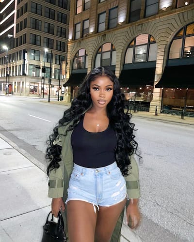 Customer photo review of Loose Body Wave 13x4 HD Lace Front Wig 180% Ultra-Density