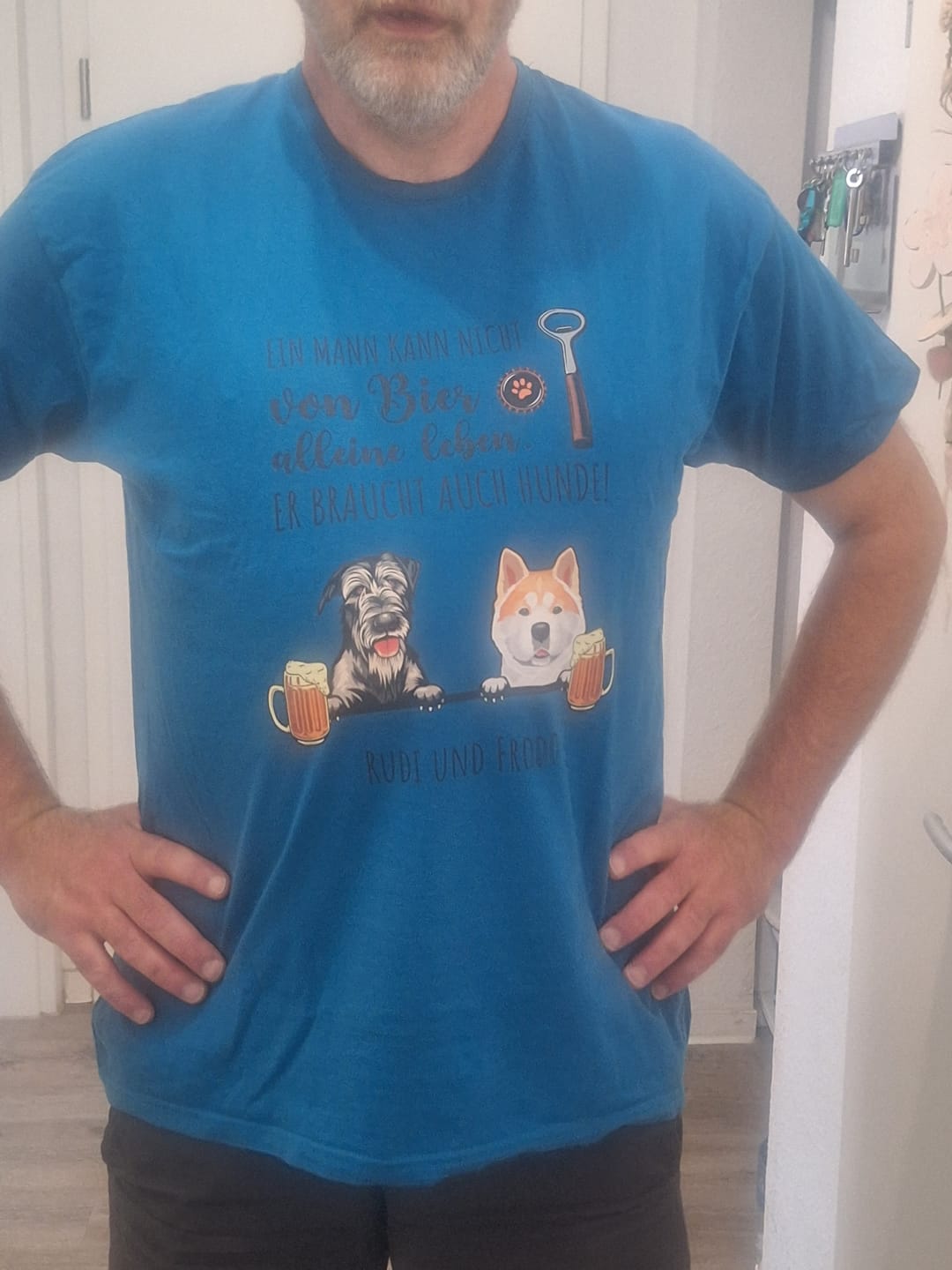 Customer photo review of Bier & Wuff - Individuelles T-Shirt