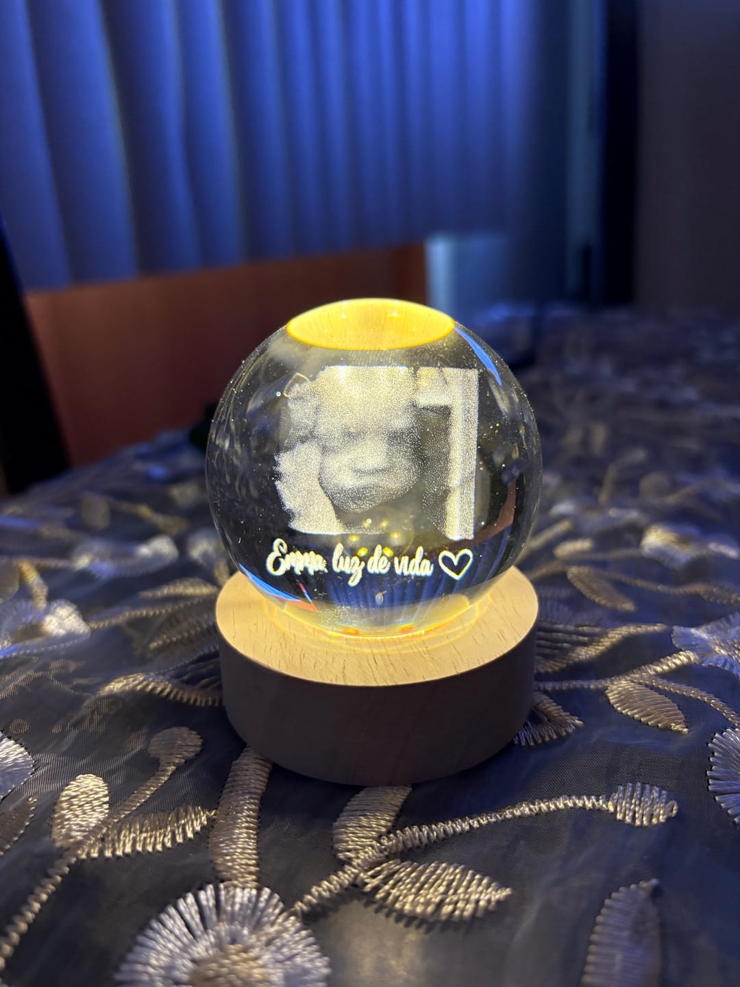 Customer photo review of Esfera de Cristal