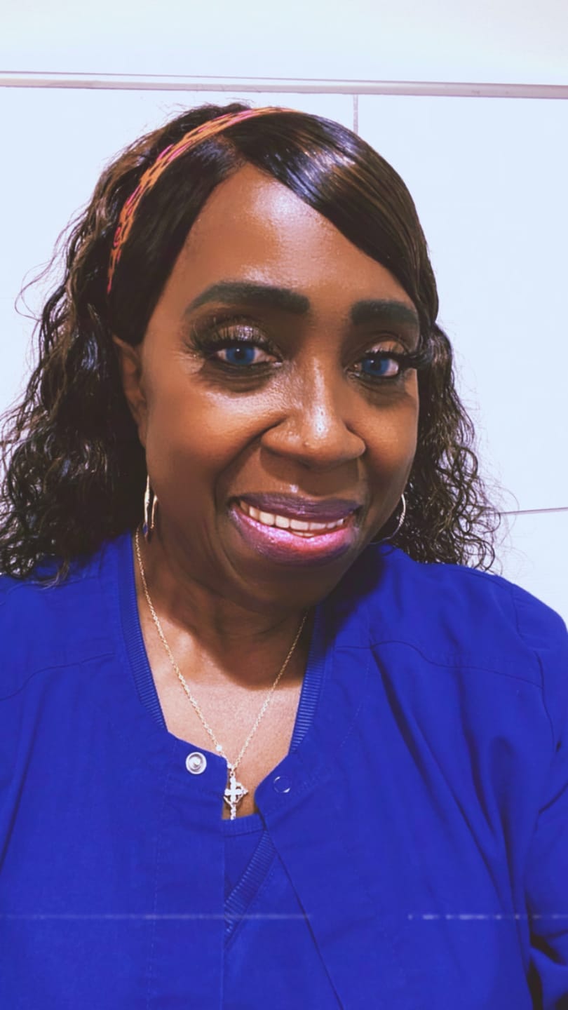Customer photo review of Pixie Blue Prescription Coloured Contact Lenses