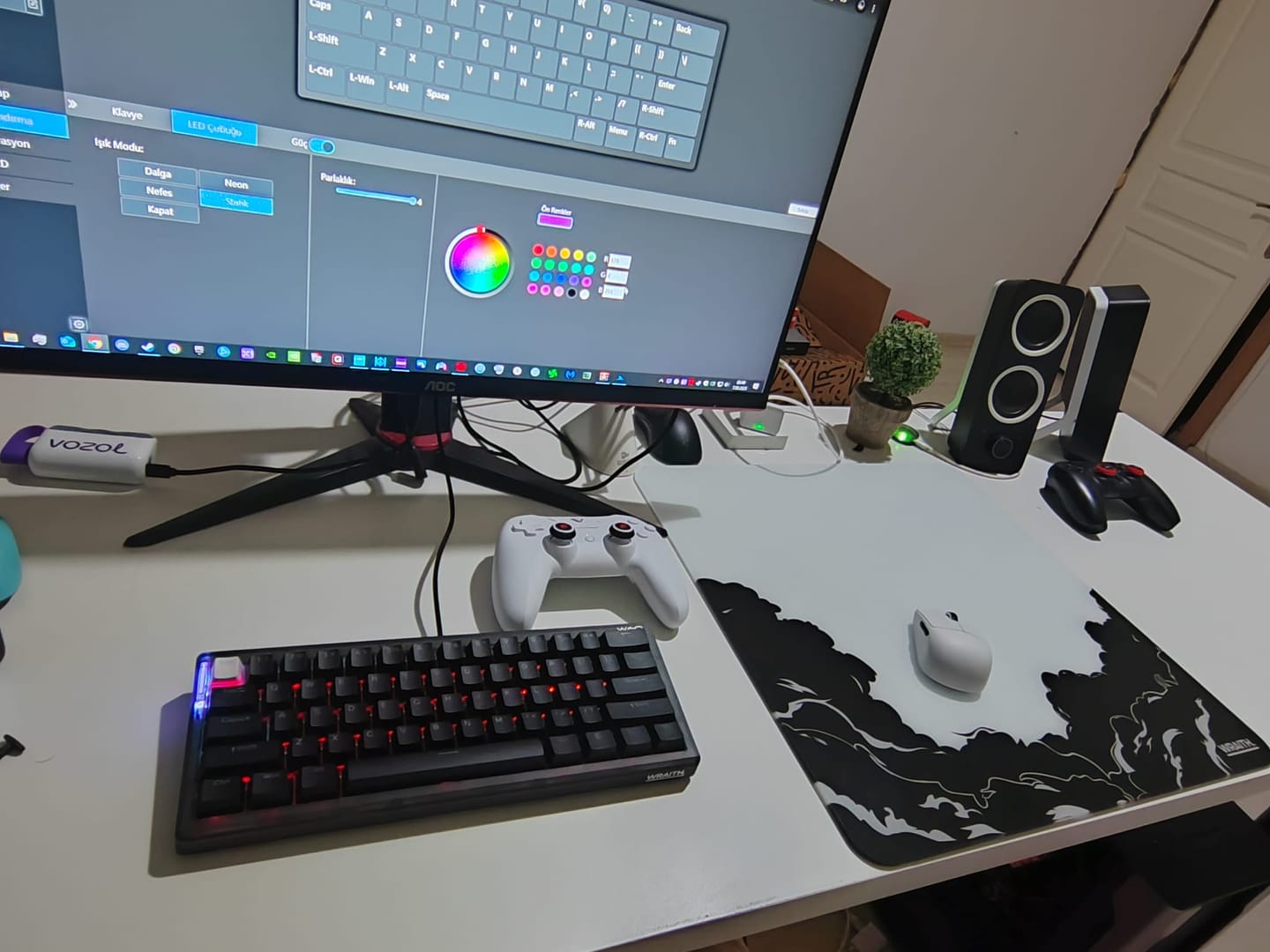 Customer photo review of Wraith Cosmic Glass V2 Cam Mousepad