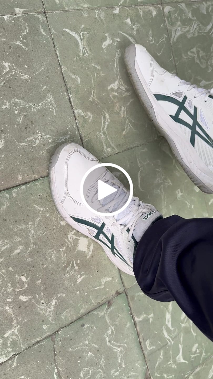 Customer video review of Asics Court Slide 4 Hombre White Saxon Green