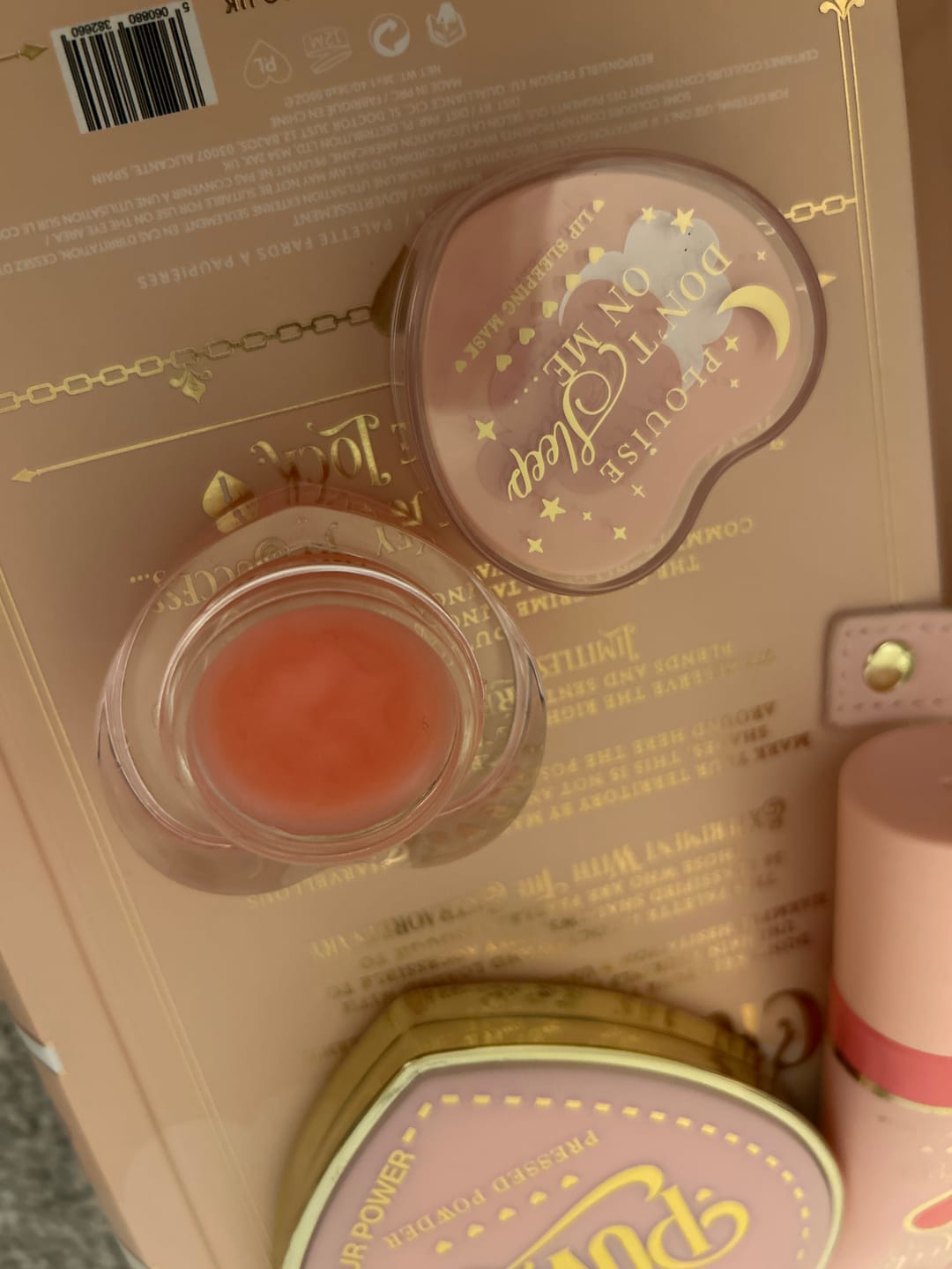 Customer photo review of P. Louise Lip Sleeping Mask