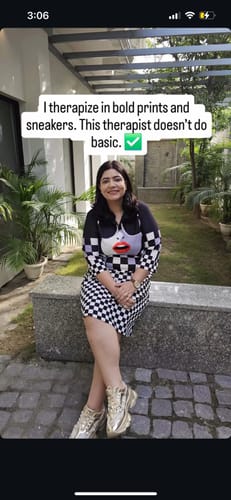 Customer photo review of Hamster London Mousehole Gold Party Sneakers