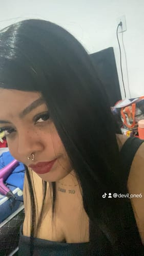 Customer photo review of Lace Front HD Amanda Preta Lisa 75cm