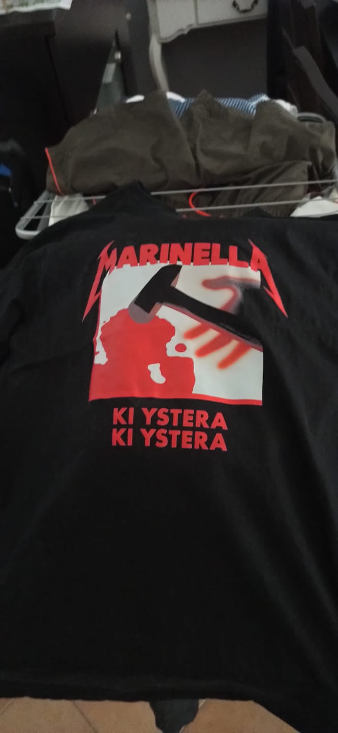Customer photo review of Value Tee