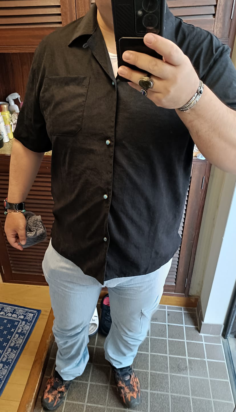 Customer photo review of ターコイズ風ボタン付き ピーチスキンシャツ　新色追加！