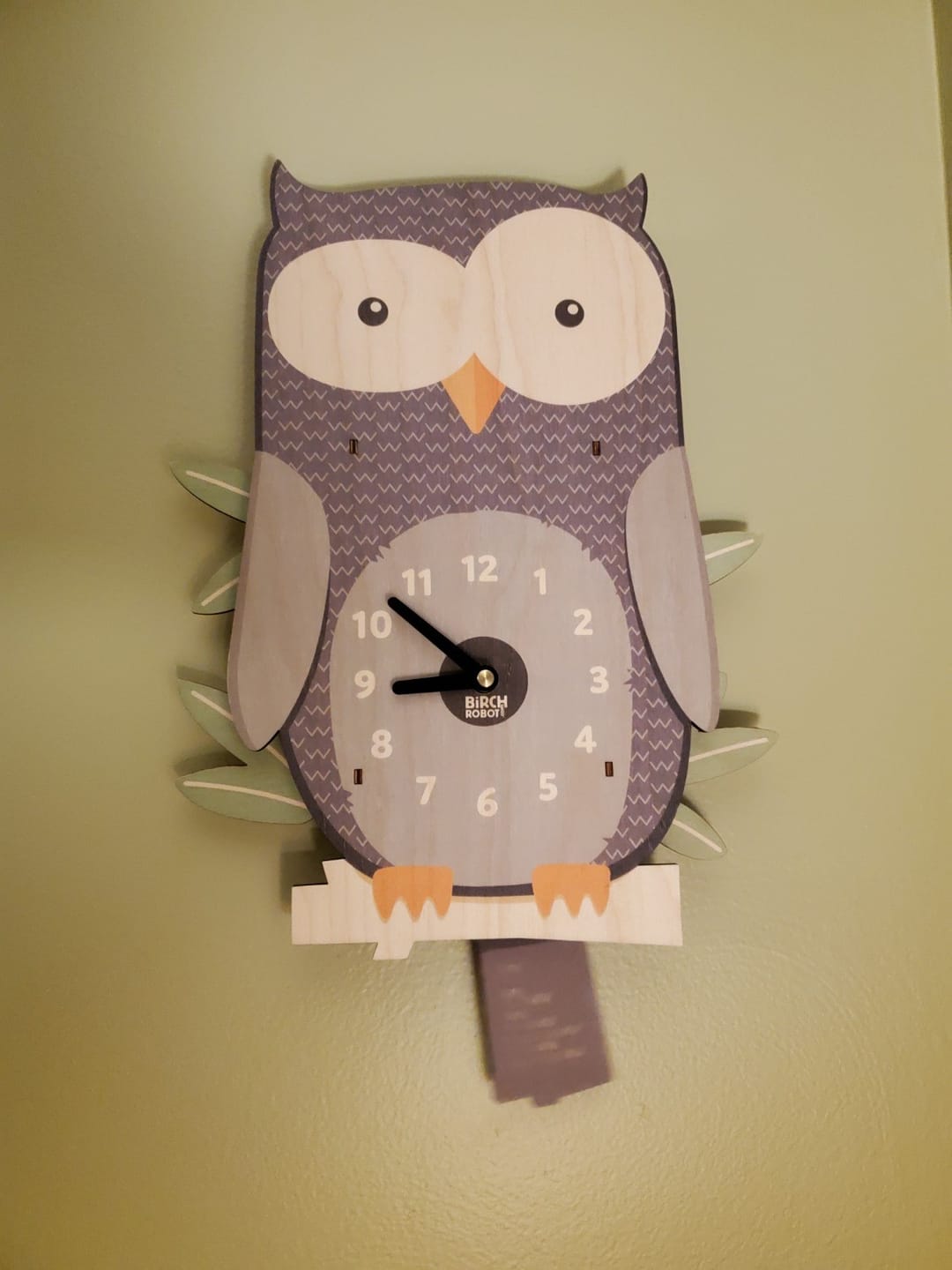 Customer photo review of Smokey the Owl Clock