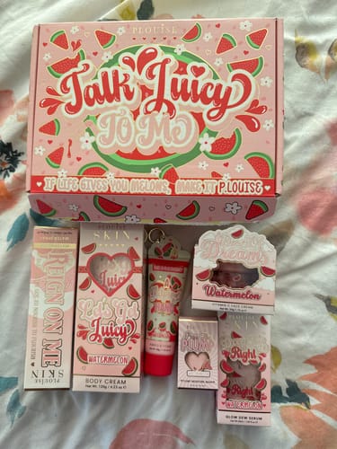 Customer photo review of P. Louise Budget Box (Monthly Subscription) Start Date October
