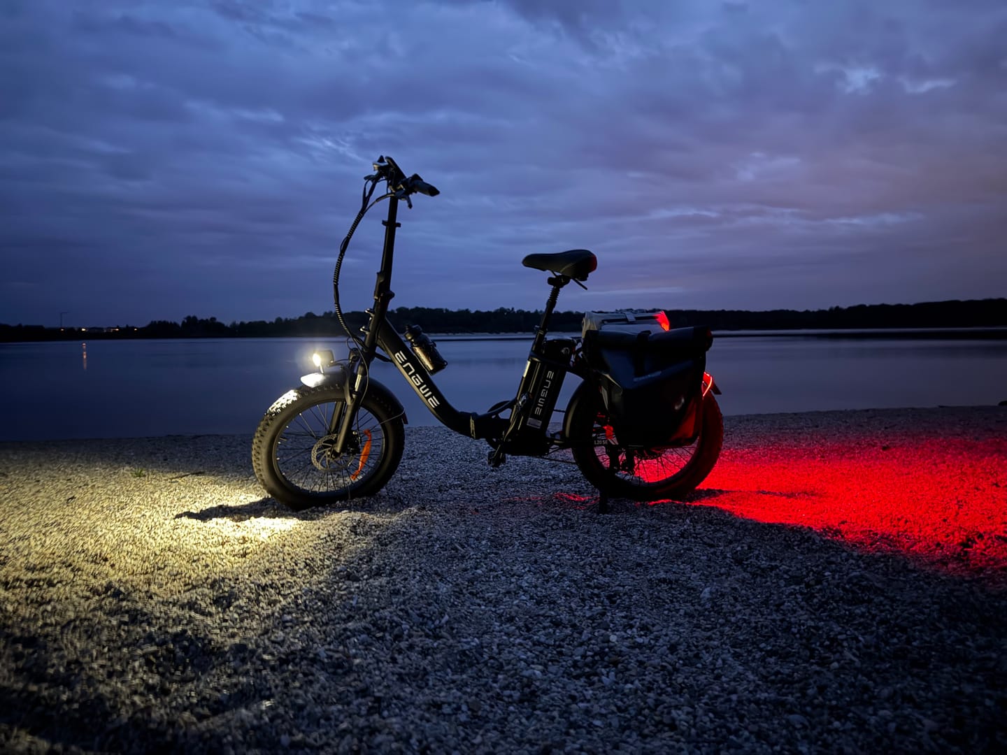 Customer photo review of Engwe L20 SE 250W 20" Foldable Electric Bike 561Wh Trekking Bike Step-through E-bike 36V 15.6Ah Battery