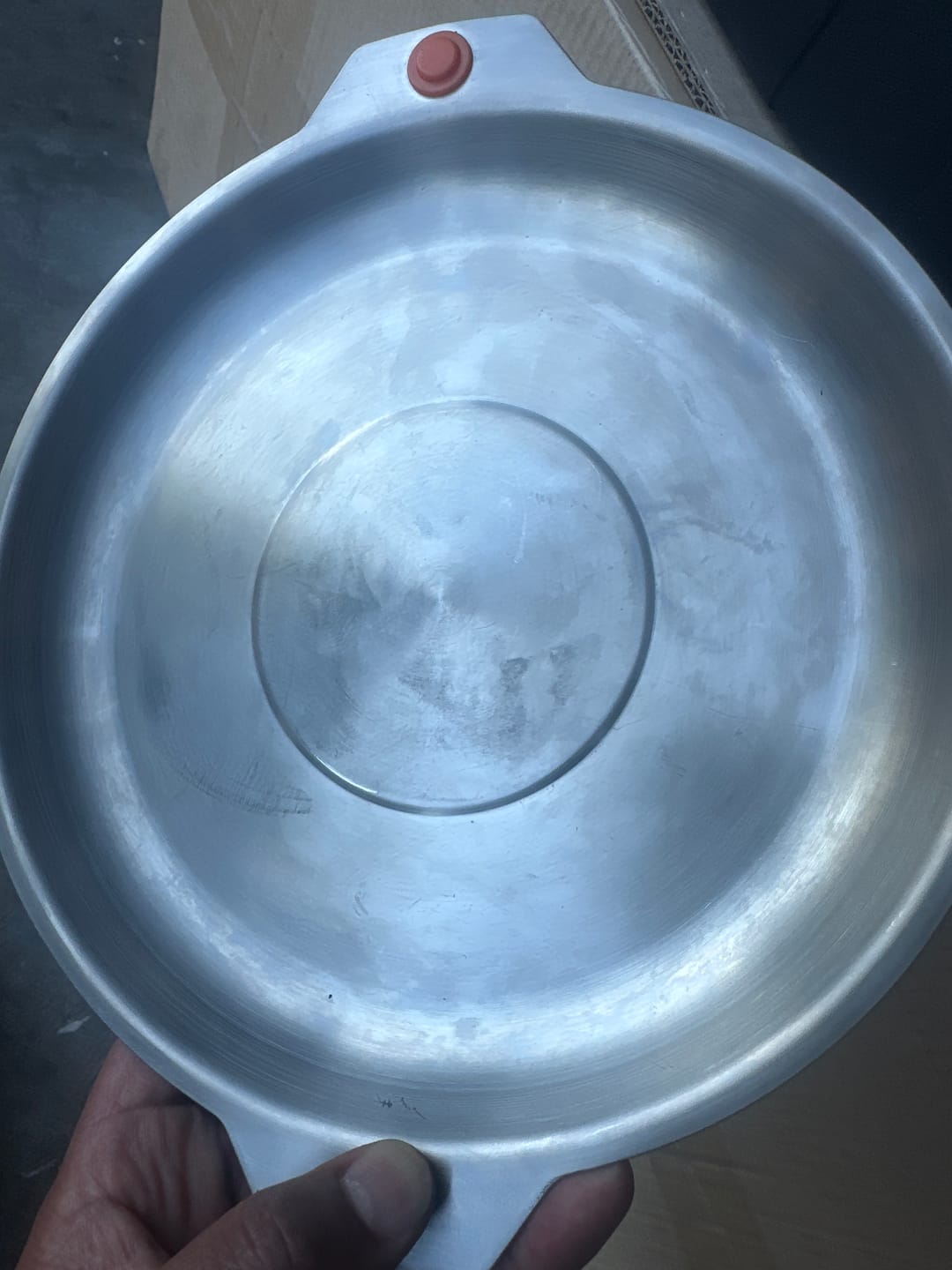 Customer photo review of Magware - Magnetic Bowls /Plates /Cutlery Family Set (35 PCS)