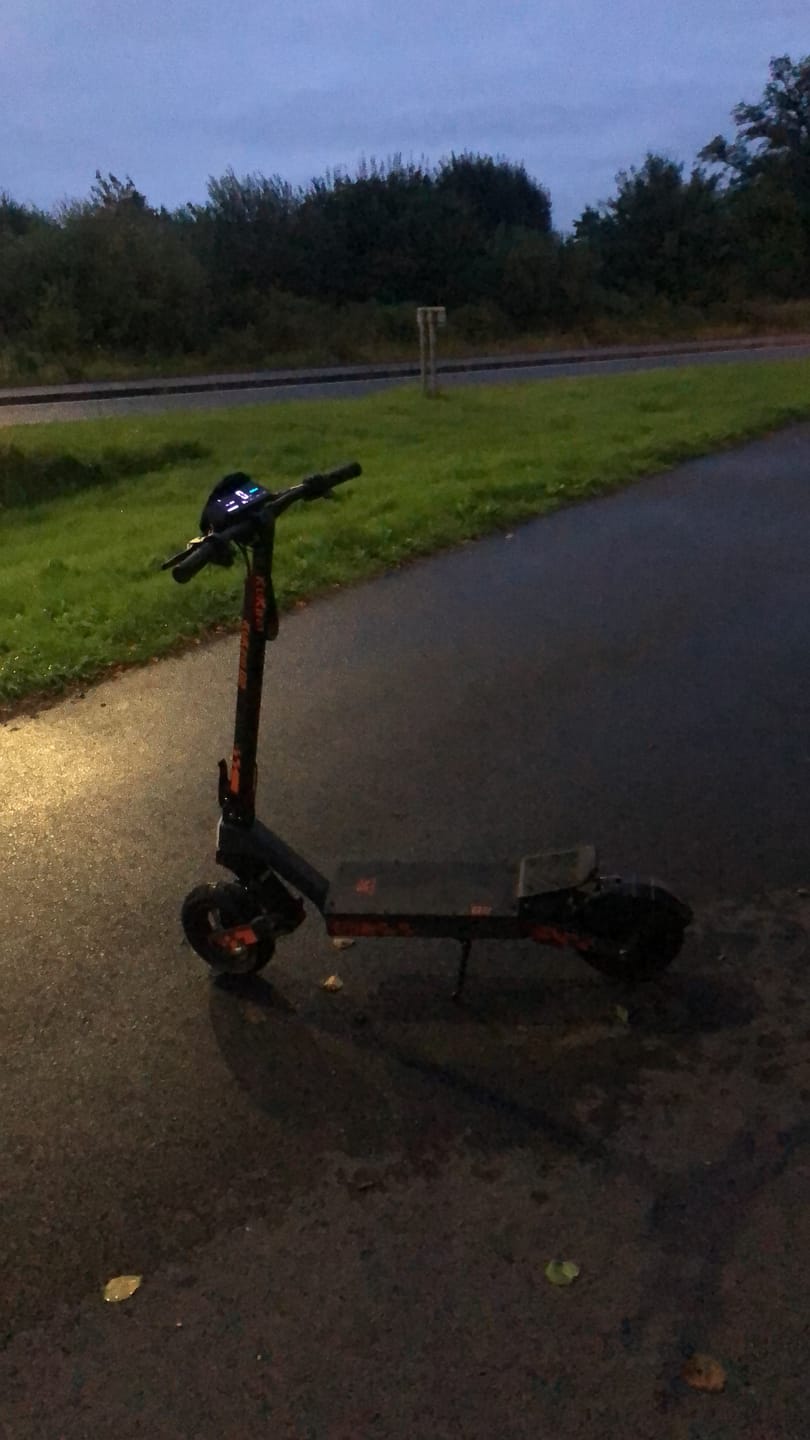 Customer photo review of KuKirin (Kugoo) G2 Electric Scooter (2025 Upgrade)