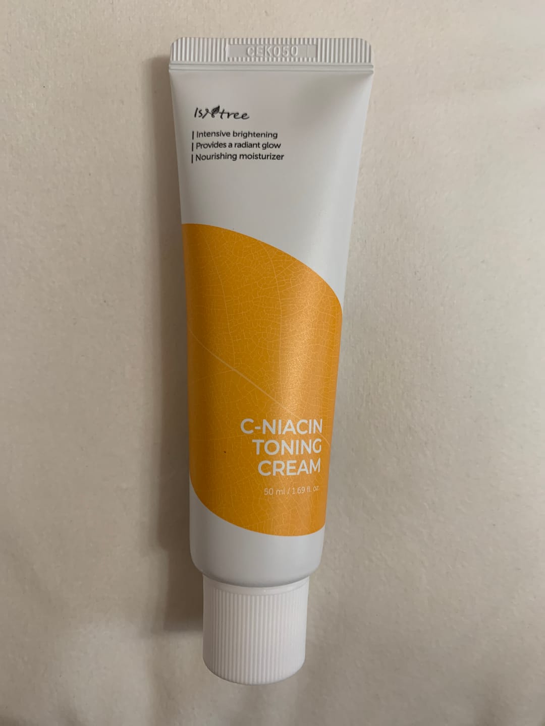 Customer photo review of Balinošs krēms ar C vitamīnu un niacinamīdu IsNtree C-Niacin Toning Cream