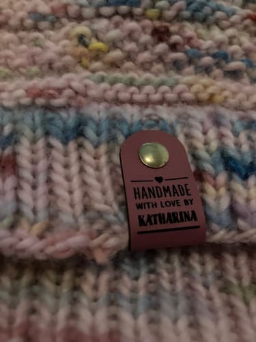 Customer photo review of Kunstleder-Labels mit Chicago Screws - Personalisierte Labels