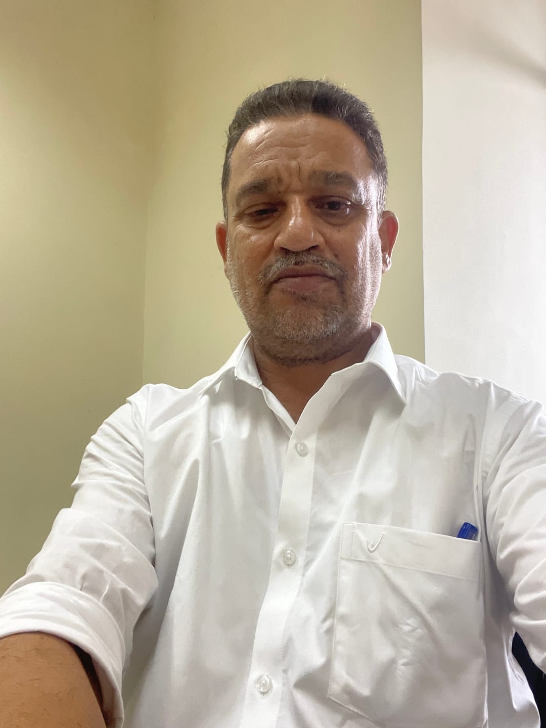 Customer photo review of Good Luck - 100% Cotton Formal White Shirt For Men | Uathayam