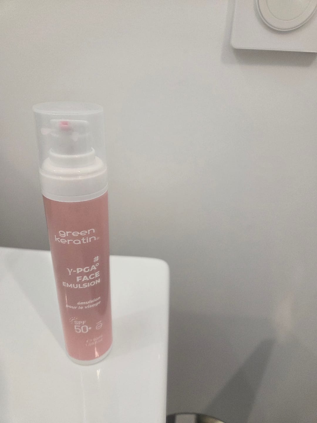 Customer photo review of Y-PGA EMULSION SPF50+, 50ml