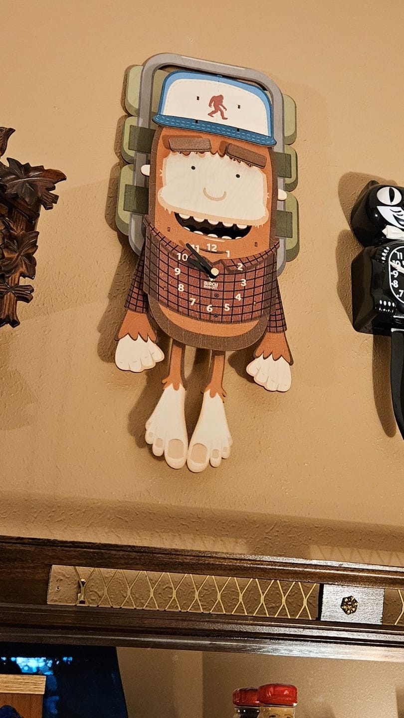 Customer photo review of Earl the Bigfoot Pendulum Clock