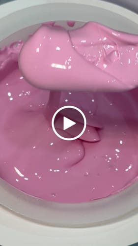 Customer video review of Plumeria Hard Wax 1kg