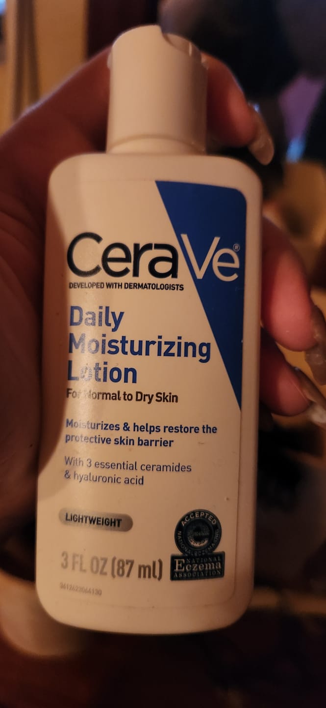 Customer photo review of Daily Moisturizing Lotion