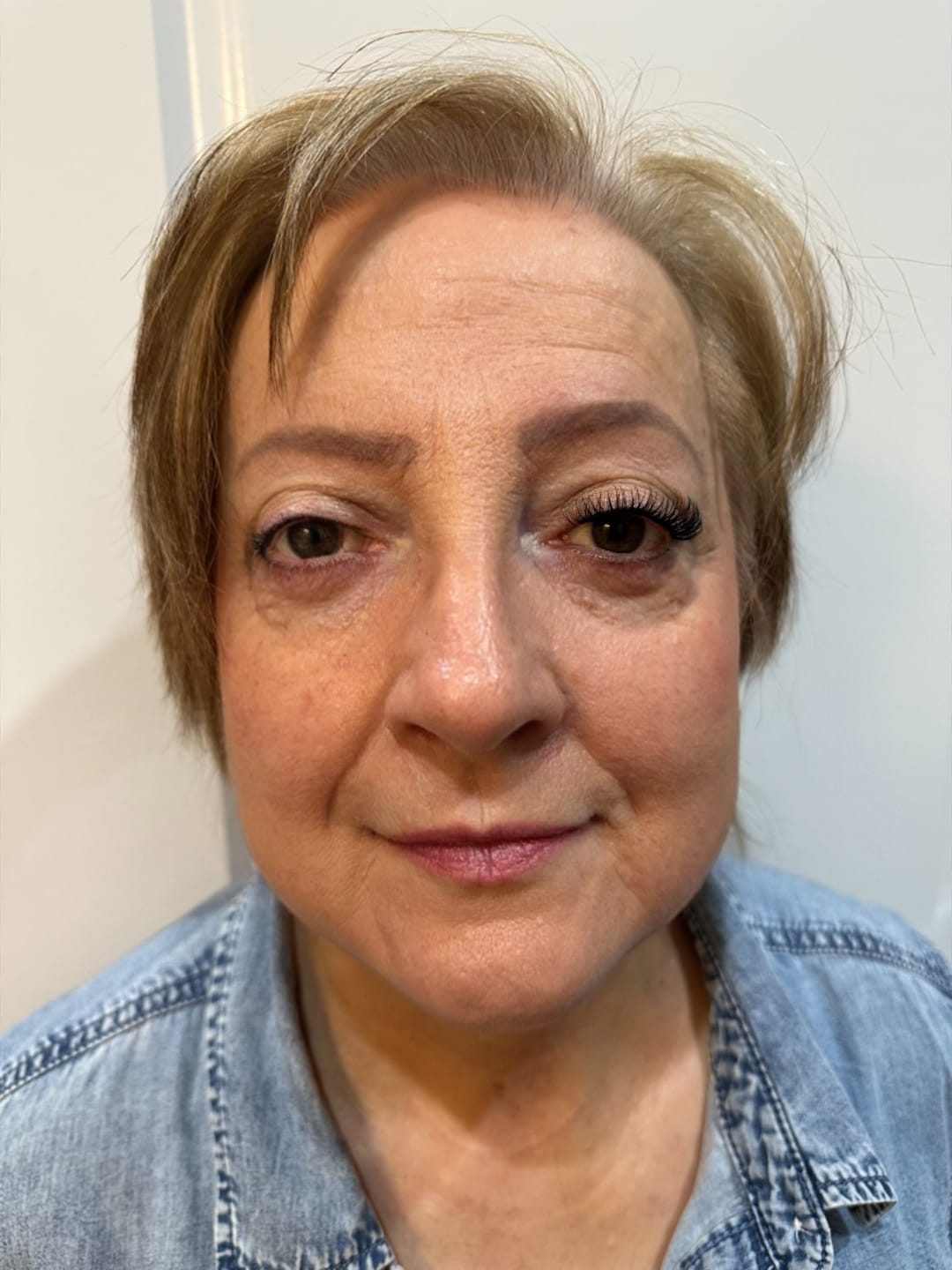Customer photo review of Pre Glued Black Press-On Lashes – Salon Look in 10 Minutes