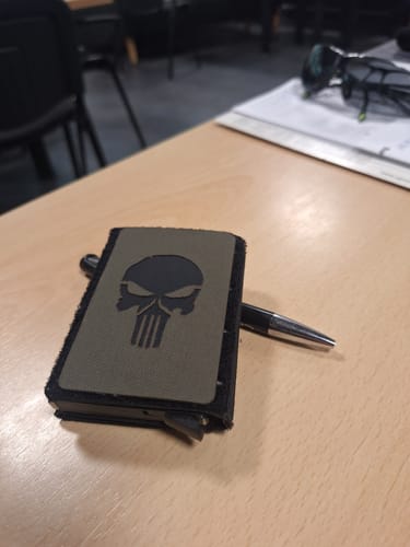 Customer photo review of Lasercut Patch - Punisher - Steingrau Oliv