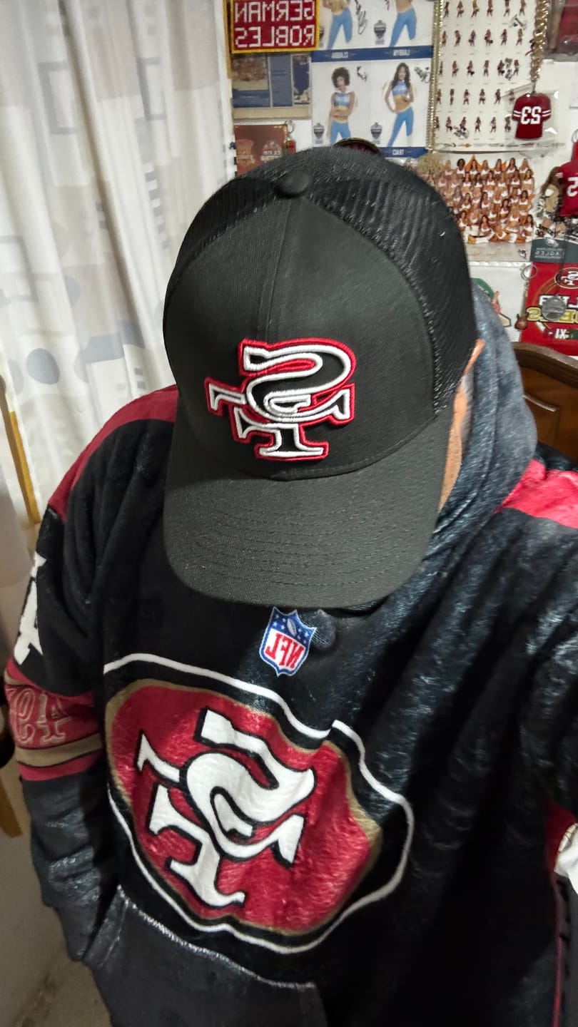 Customer photo review of Toalla San Francisco 49ers
