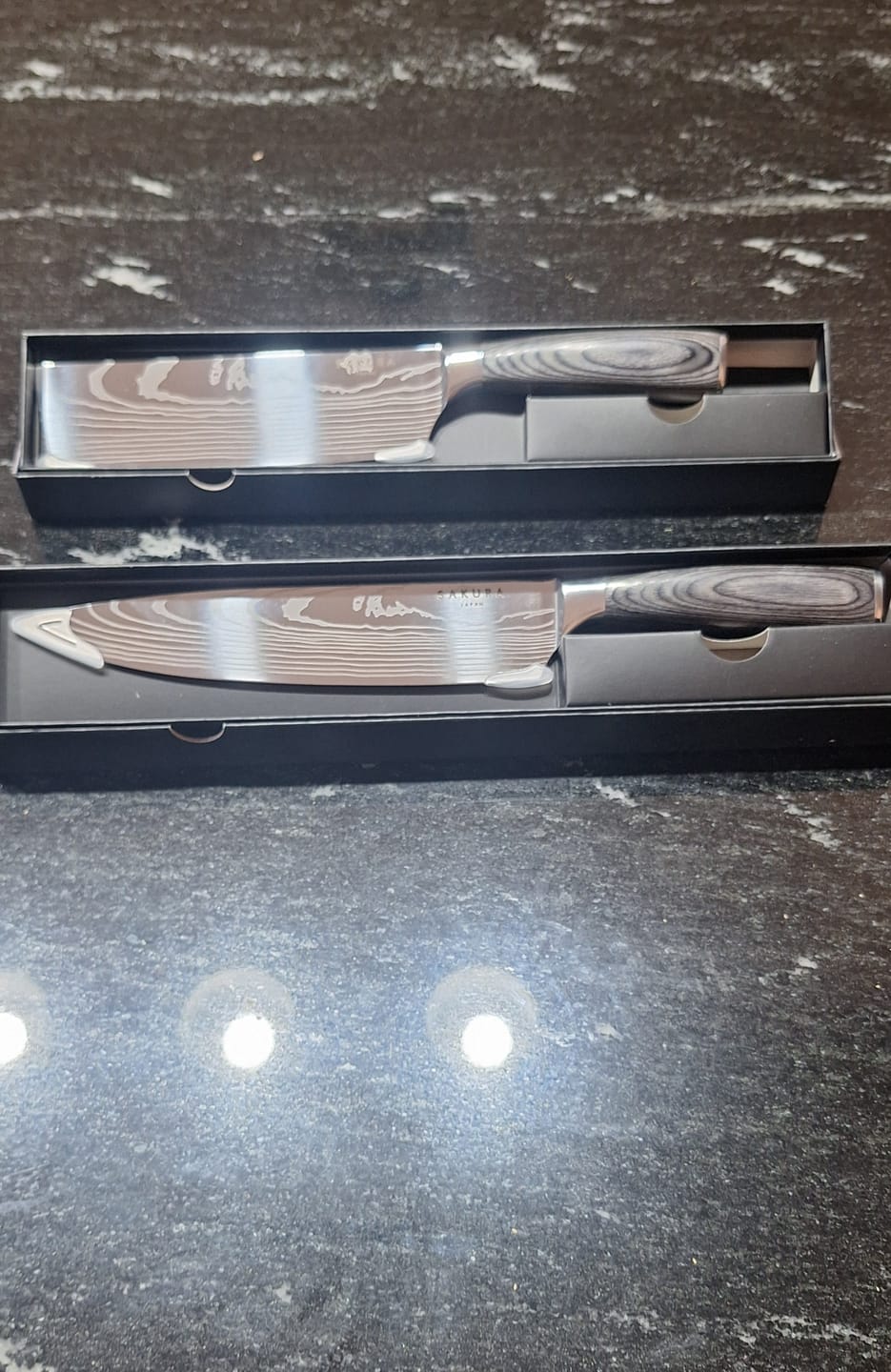 Customer photo review of Cuchillo Chef Sakura Pro Stainless Steel Black Ébano 33 Cms