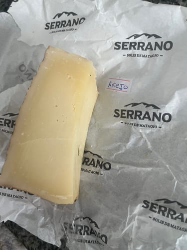 Customer photo review of Queso Añejo de Oveja