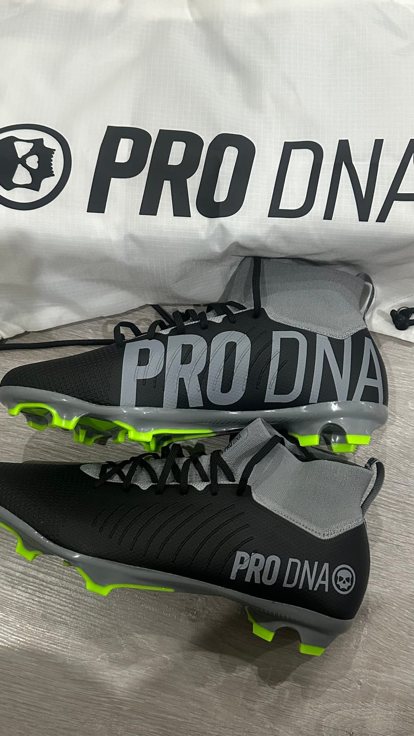Customer photo review of PRO DNA™ TOURNAMENT PRO CLEATS