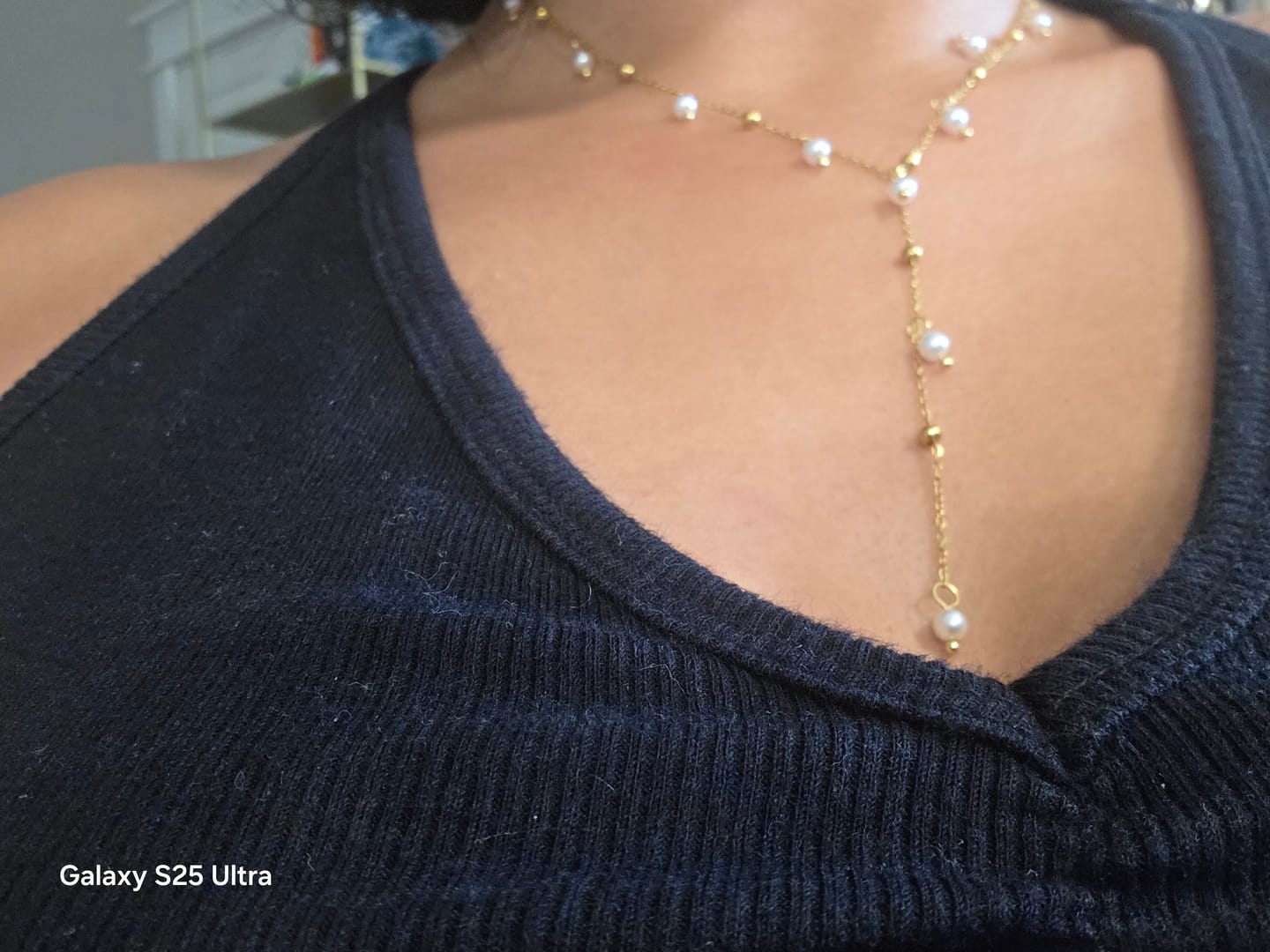 Customer photo review of Freshwater Lariat Drop Necklace