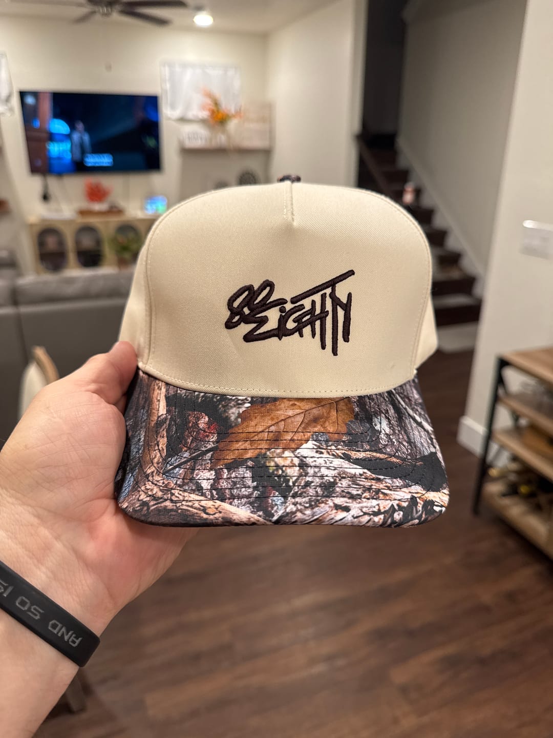 Customer photo review of 80Eighty® WhiteWood Hat