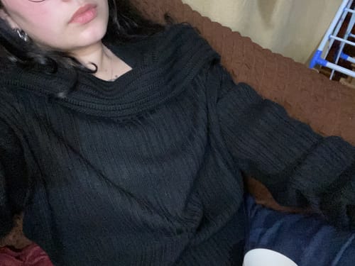 Customer photo review of SWEATER LINA NEGRO