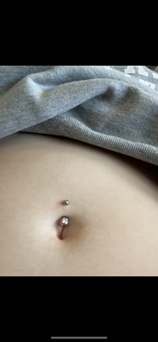 Customer photo review of Petite Titanium Internally Threaded Gem Belly Rings